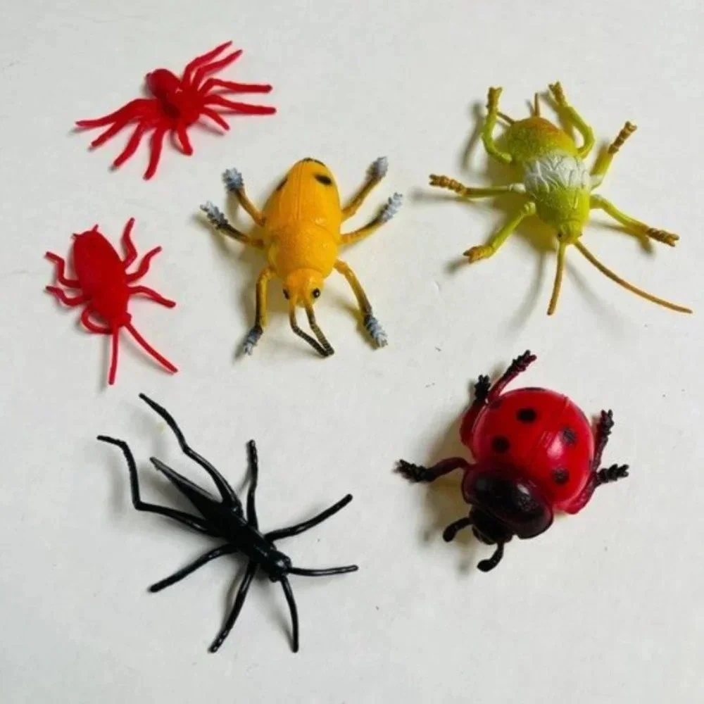 Insects Bugs Animal Figure Red Lady Bug Spider Grasshopper 2 Inch 6 Pieces